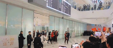 leyu.com-李昊:看到球迷接机很激动!没什么虽败犹荣,决赛输了就是输了